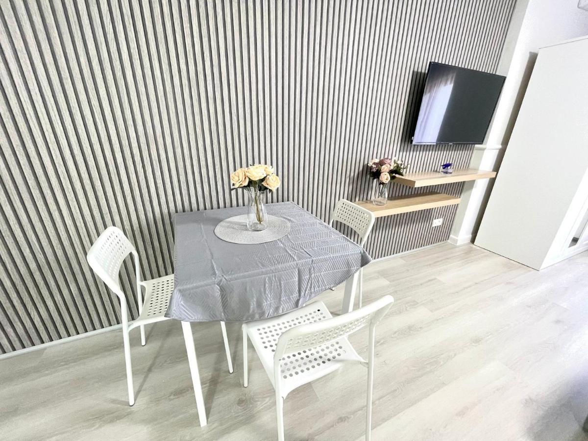 Baneasa Luxury Apartaments ブカレスト エクステリア 写真