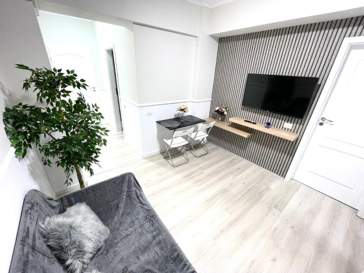 Baneasa Luxury Apartaments ブカレスト エクステリア 写真